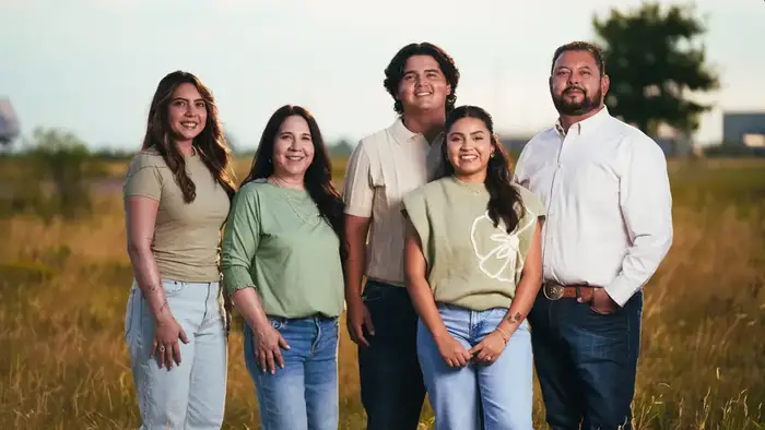 Family group portrait Carlsbad NM